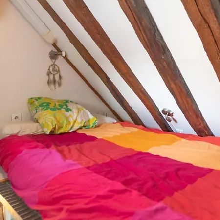 Charming Studio Place De La Bastille Parijs